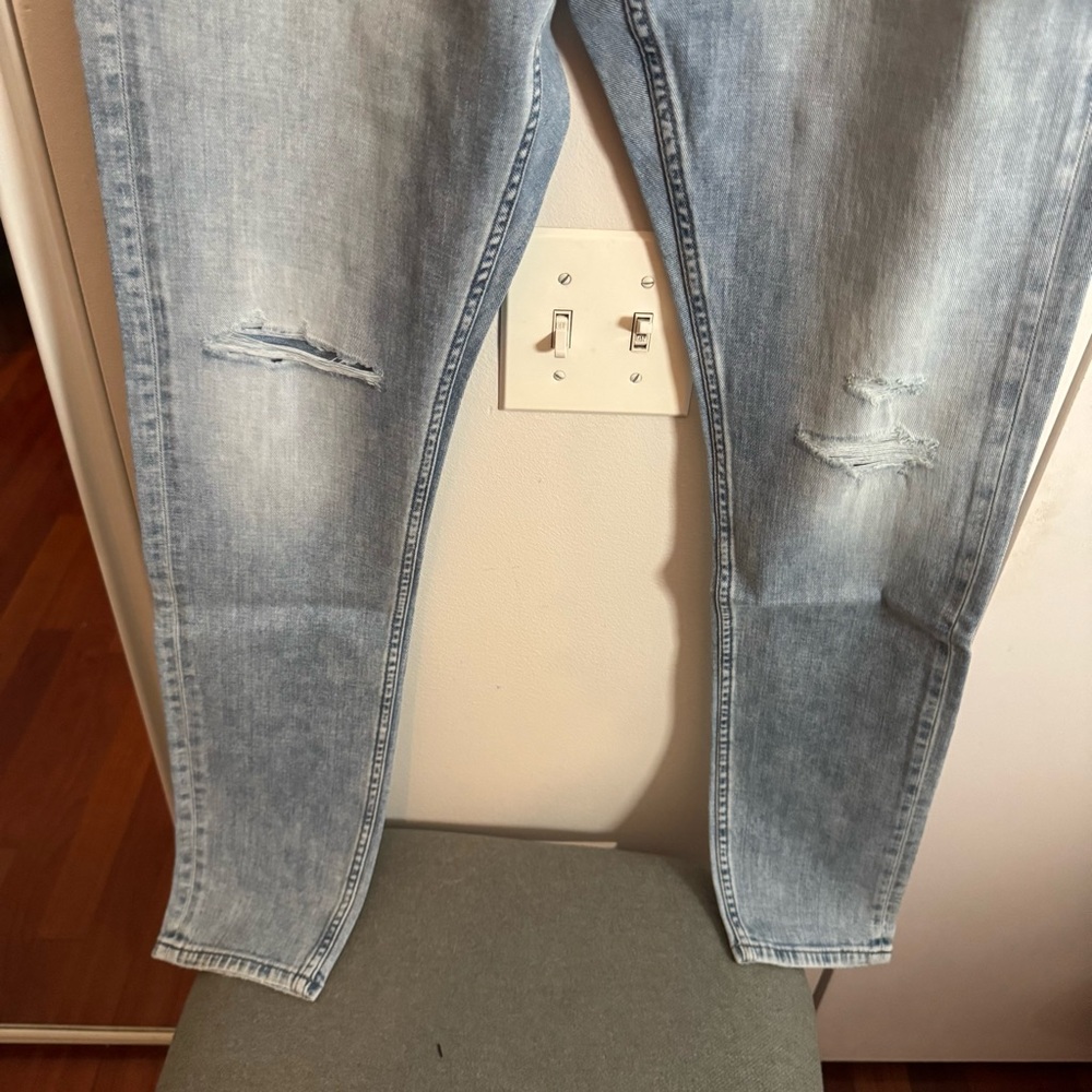RAG & BONE light wash skinny jeans 33w x 32l - Picture 4 of 6
